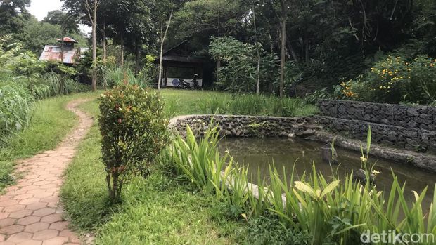 Kampoeng Tjibarani (Kampung Cibarani), Kota Bandung.