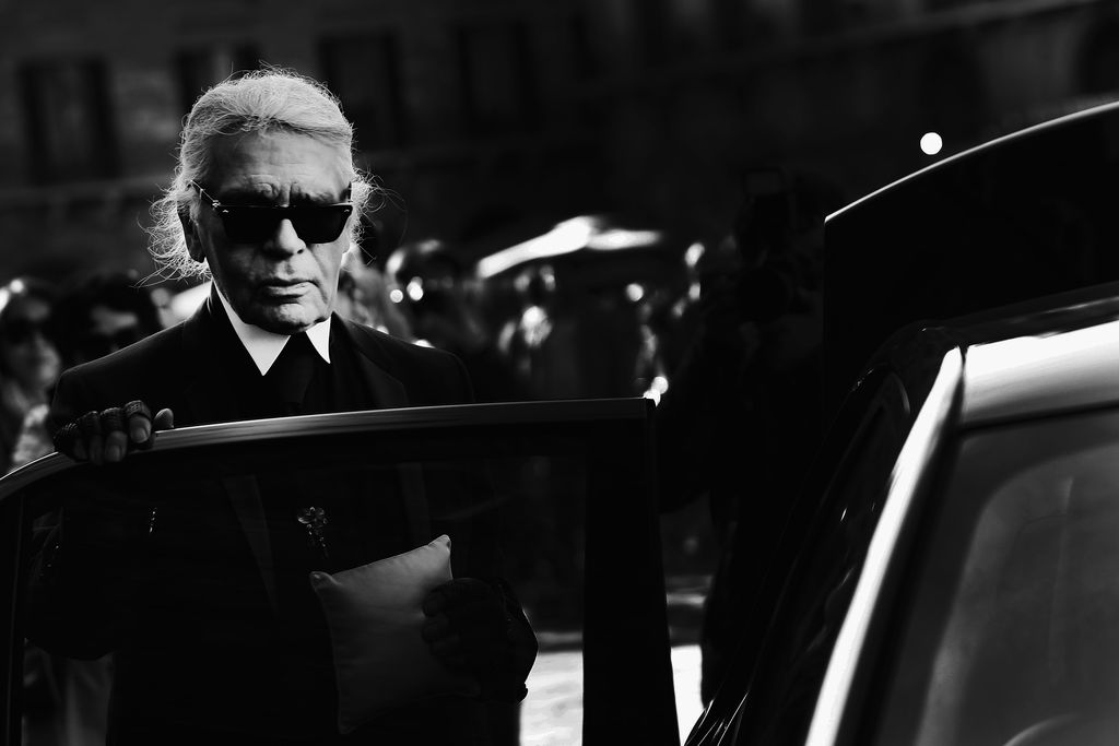 Karl Lagerfeld - MET Gala 2023 FLORENCE, ITALY - APRIL 22: (EDITORS NOTE: Image has been converted to black and white) Karl Lagerfeld attends the Conde' Nast International Luxury Conference at Palazzo Vecchio on April 22, 2015 in Florence, Italy. (Photo by Vittorio Zunino Celotto/Getty Images for Conde' Nast International Luxury Conference)