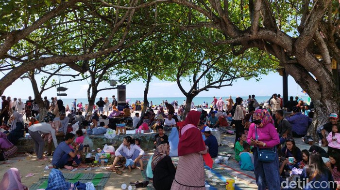 Pantai Delegan Gresik