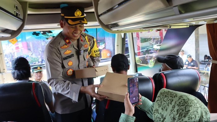 Polisi Ngawi Sukses Tak Ada Kemacetan Dan Layani Pemudik