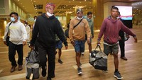 Usai kondisi 11 nelayan tersebut dinyatakan stabil oleh pihak Broome Hospital, mereka kemudian dipindahkan ke Darwin dan ditempatkan di detensi imigrasi Northern Alternative Place of Detention (NAPOD) di Hotel Frontier Darwin untuk kemudian dipulangkan ke Indonesia menggunakan charter flight dengan rute Darwin-Denpasar.