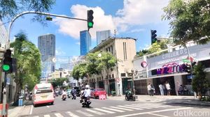 Potret Surabaya Ramai Lagi Usai Sempat Sepi Ditinggal Mudik Warganya