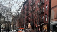 Beby Tsabina memang menjalani studinya di sebuah kampus di Amerika Serikat. Ini jadi pengalaman Beby Tsabina karena tinggal jauh dari keluarga. Foto: Instagram @bebytsabina
