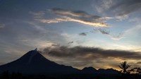 Status Gunung Merapi ada di Level III atau Siaga.
