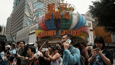 Libur Hari Buruh, Pusat Judi Makau Diserbu Wisatawan