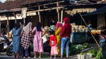 Melihat Aktivitas Pasar Butuh di Lereng Merapi