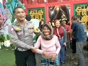 Nenek yang Tersesat dan Linglung di Tol Pandaan-Malang Dijemput Keluarga