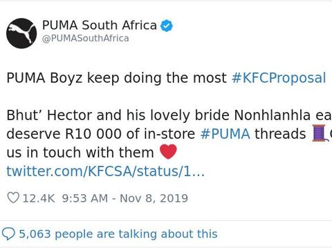 Pasangan Lamaran di KFC