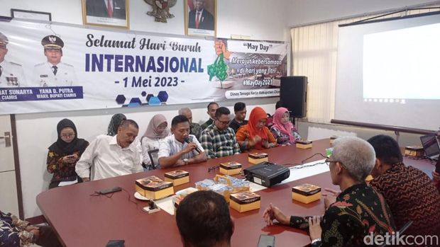 Peringatan Hari Buruh Internasional 2023 di Ciamis dan Subang