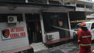 Potret Ruangan di Mapolsek Bekasi Kota Terbakar