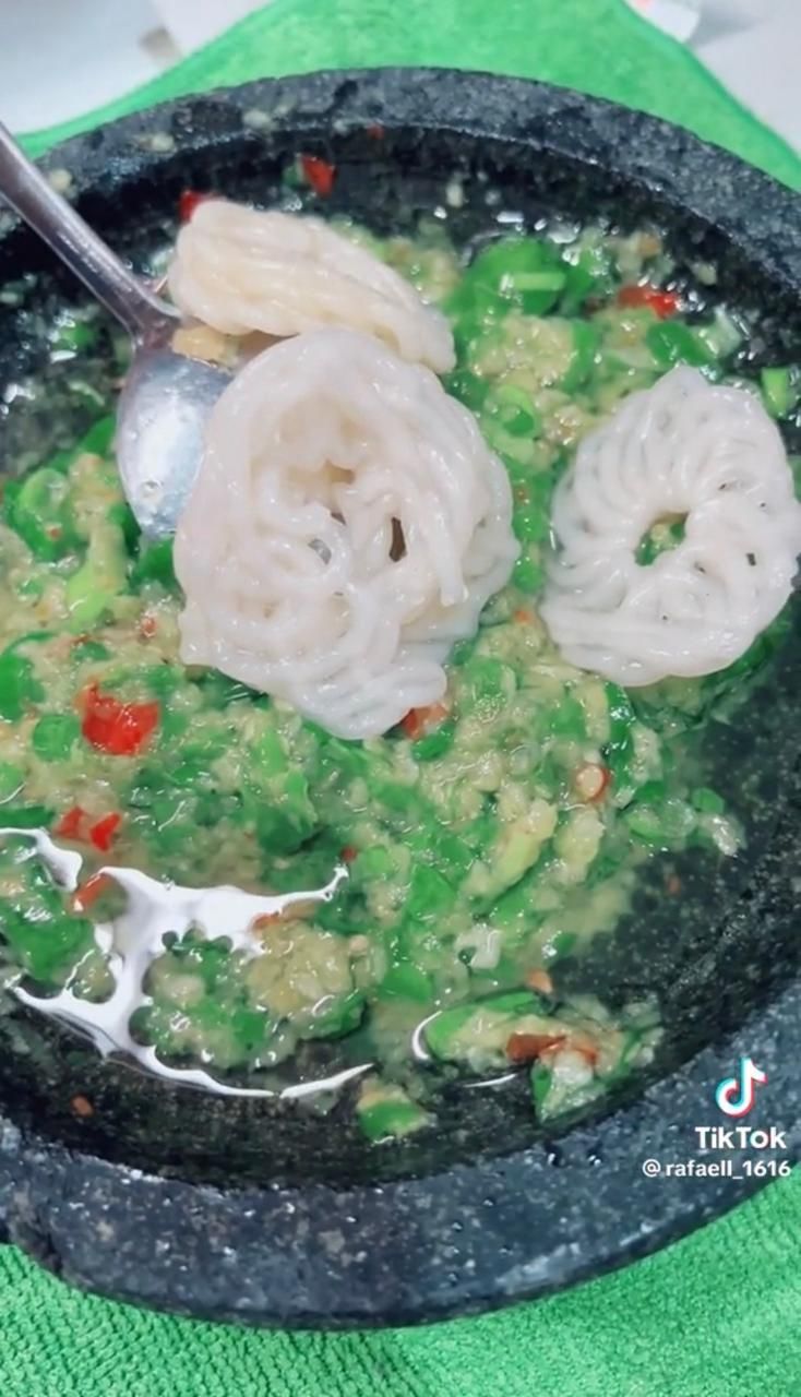 Rafael Tan SM*SH Bagikan Resep Seblak, Ditonton 5,3 Juta Kali di TikTok
