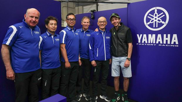 Valentino Rossi resmi jadi duta merek Yamaha