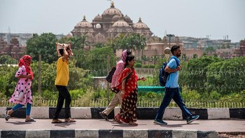 S. Janakarajan, mantan profesor di Madras Institute of Development Studies, mengatakan pemanasan global bukan satu-satunya penyebab. Urbanisasi juga bertanggung jawab atas hal ini. Foto: SOPA Images/LightRocket via Gett/SOPA Images