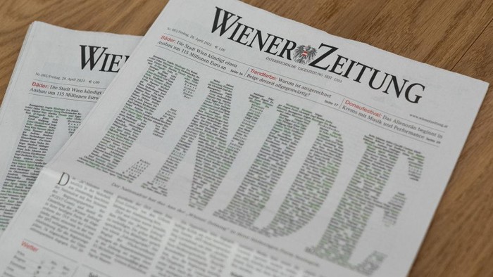 320 Tahun Edar, Surat Kabar Tertua di Dunia Berhenti Cetak VIENNA, AUSTRIA - APRIL 28: The current issue of the world's oldest newspaper,