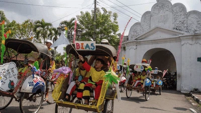 Begini Keseruan Perayaan Hari Pendidikan Nasional di Berbagai Wilayah