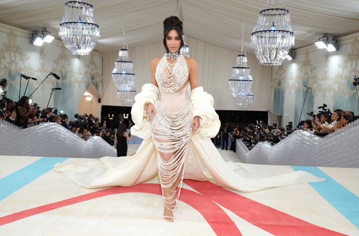 NEW YORK, NEW YORK - MAY 01: Kim Kardashian attends The 2023 Met Gala Celebrating Karl Lagerfeld: A Line Of Beauty at The Metropolitan Museum of Art on May 01, 2023 in New York City. (Photo by Kevin Mazur/MG23/Getty Images for The Met Museum/Vogue)