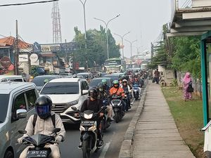 Libur Lebaran Usai, Lalin Ciputat Arah Jakarta Macet Pagi Ini