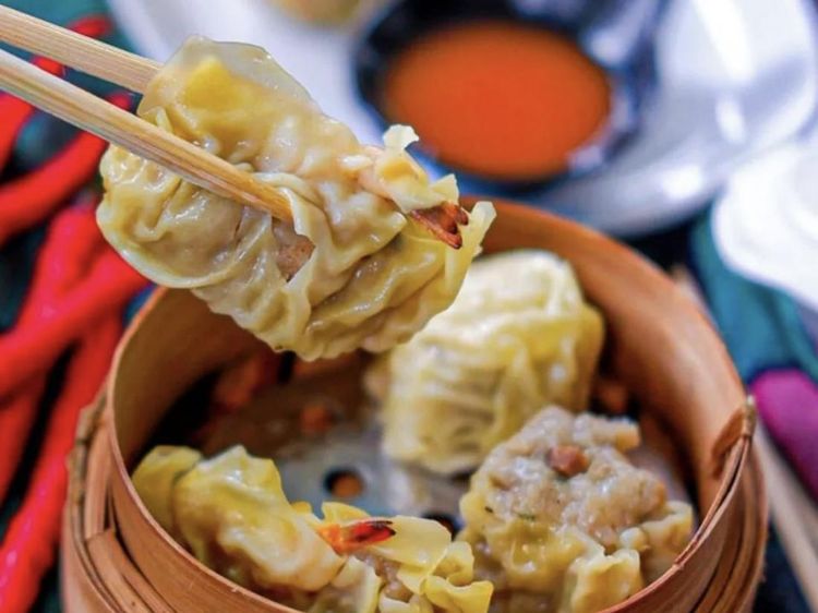 Mantul! Dimsum 10 Ribuan Ada di Sini!