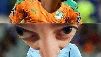 Ini sudut pandang jika pemain sepak bola adu jotos. Foto: instagram.com/nonaestheticsthings/