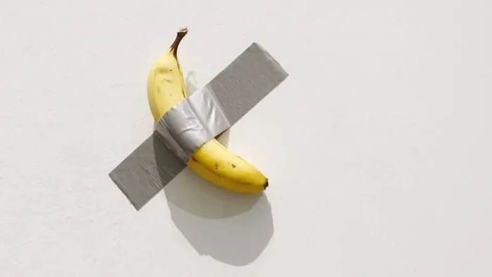 Karya seni pisang di Museum Seni Leeum Seoul