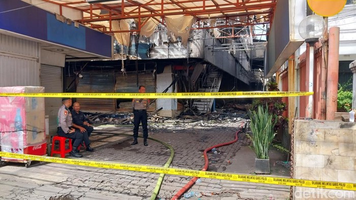 Kebakaran Malang Plaza