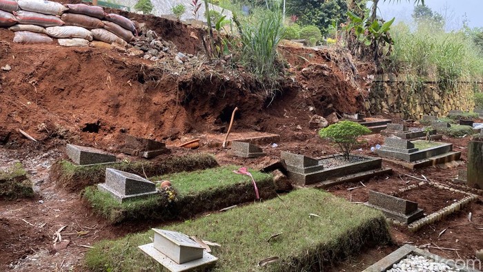 Longsor di TPU Kalimulya 2, Depok, sudah empat kali terjadi (Devi/detikcom)