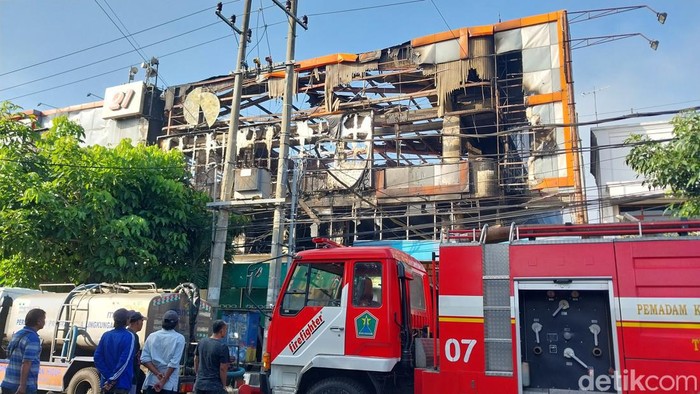 malang plaza kebakaran