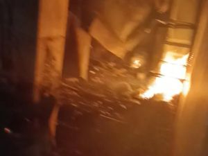 Api Kembali Muncul di Malang Plaza, 15 Menit Nyala Berhasil Dipadamkan