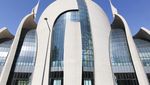 8 Potret Masjid Cologne, Masjid Terbesar di Jerman yang Punya Bentuk Unik