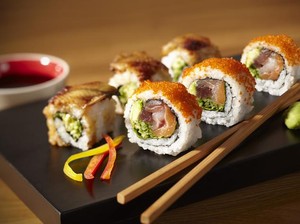 7 Mitos Sushi yang Keliru Ini Masih Banyak Dipercaya Orang