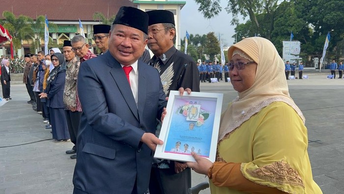 Pemkab Garut Bakal Renovasi 700 Ruang Kelas Tak Layak Tahun Ini