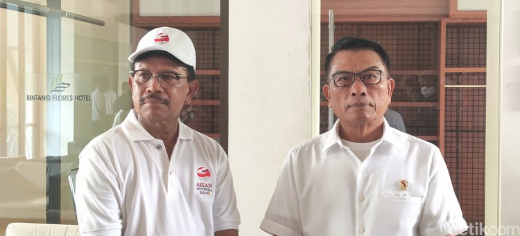 Persiapan KTT ke-42 ASEAN
