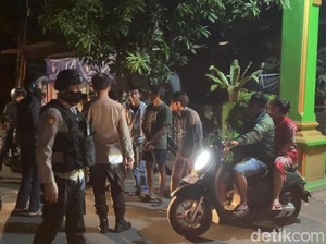 Tawuran di Jalan Cenderawasih Makassar, 2 Orang Kena Panah-2 Mobil Rusak