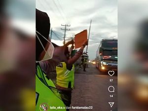 Viral Polwan Hibur Diri Minta Klakson Telolet di Asahan