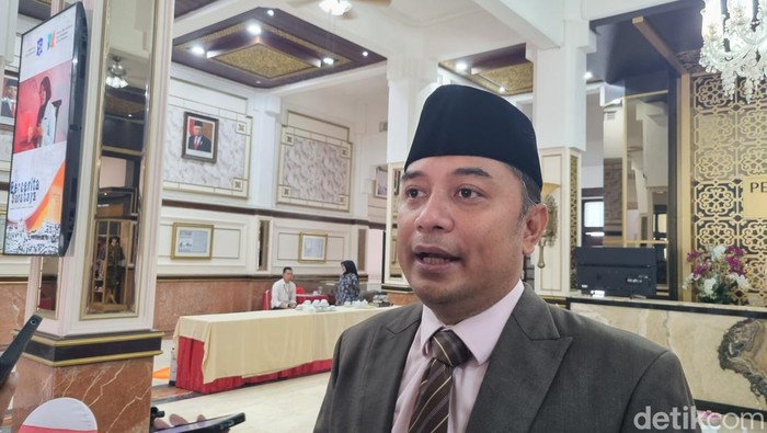 Wali Kota Surabaya Eri Cahyadi
