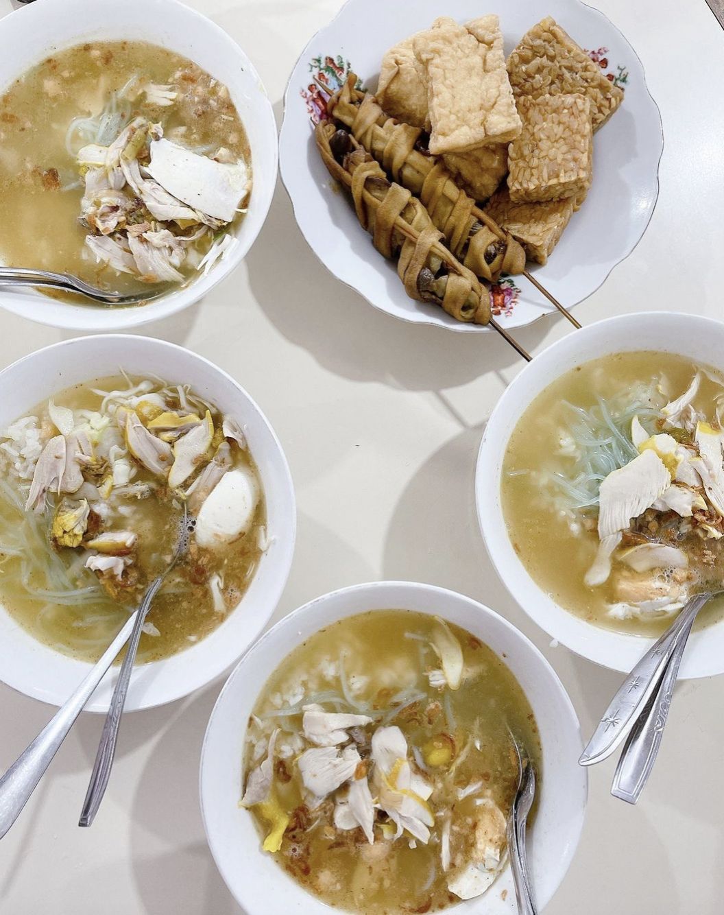 5 Soto Ayam Legendaris di Indonesia, Ada yang Sudah Berusia 80 Tahun!