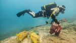 Aksi Penyelam Bersihkan Sampah di Laut Sekitar Pulau Mljet Kroasia