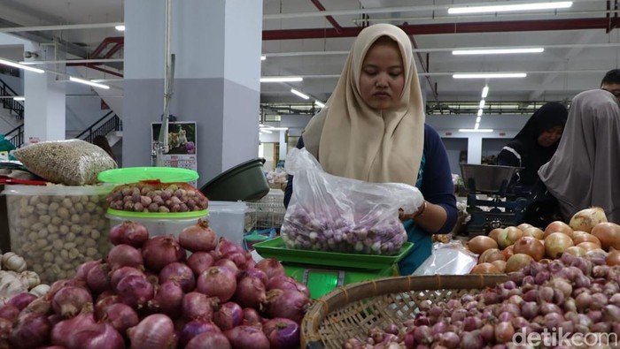 Harga Bawang Merah Lokal Melambung di Ponorogo