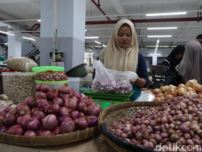 Harga Bawang Merah Lokal Melambung di Ponorogo