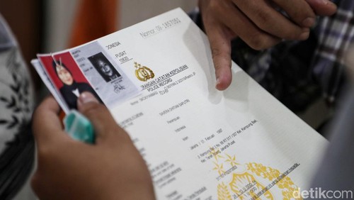 Ilustrasi mengurus SKCK