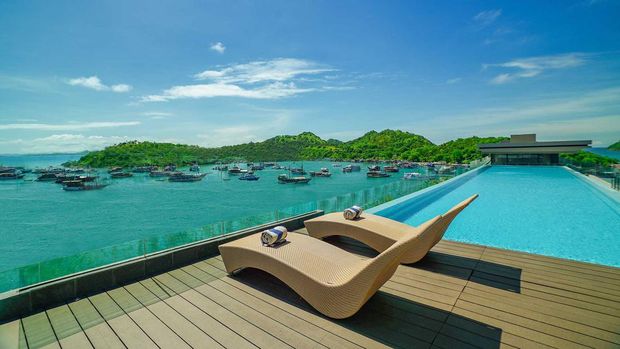 Infinity pool Hotel Meruorah di Kawasan Marina, Jalan Soekarno Hatta, Labuan Bajo, Manggarai Barat, NTT. (Dok. Hotel Meruorah)