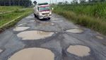 Bingkai Sepekan: Jalan Rusak di RI Capai Ribuan Kilometer, Nggak Cuma Lampung
