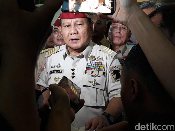 Ketum Partai Gerindra Prabowo Subianto di Jogja Expo Center (JEC), Bantul, DIY, Rabu (3/5/2023).