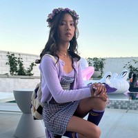 Dalam foto-foto yang dibagikan Adinda di dalam akun Instagram pribadinya penampilan Kierra tak kalah mencuri atensi dan banjir pujian. I am team Kierra … beautiful …. komentar salah seorang netizen. so pretty, tambah netizen lain. Foto: Instagram/@adindabakrie