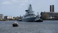 HMS Diamond adalah kapal perusak pertahanan udara Royal Navy tipe 45 yang diluncurkan pada 2007. HMS Diamond merupakan salah satu kapal perang tercanggih yang pernah dibuat. 