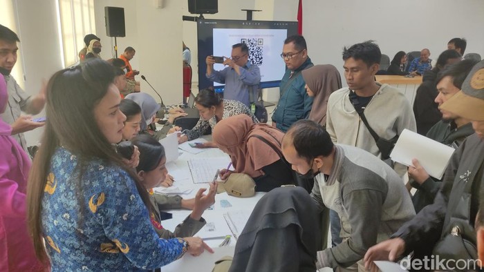 Pendataan korban terdampak kebakaran Malang Plaza