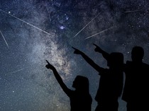 Hujan Meteor Eta Aquarid Mei 2024: Ini Waktu Terjadi dan Cara Mengamatinya