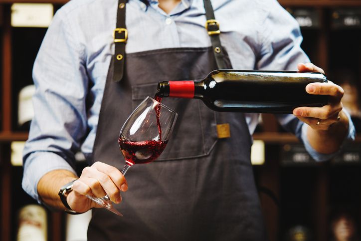 Salt Bae Disebut Jual Wine Sisa Pelanggan Oleh Mantan Pekerjanya