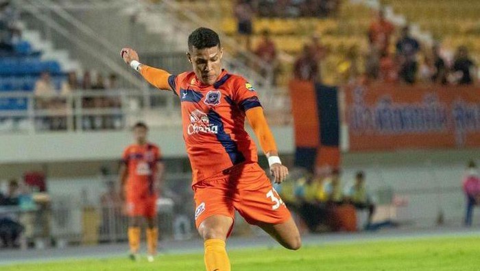 Striker asal Brasil Matheus Souza.