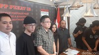 Tenri Anisa bicara tudingan pelakor bersama kekasihnya, Dylan Kenneth. (Foto: Febriyantino Nur Pratama)